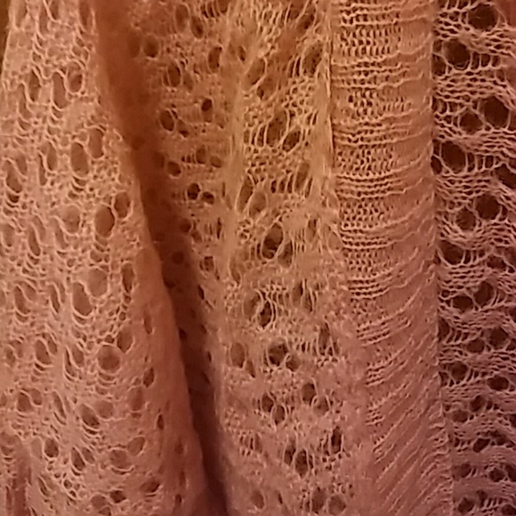 Baby pink cardigan - Picture 2 of 5